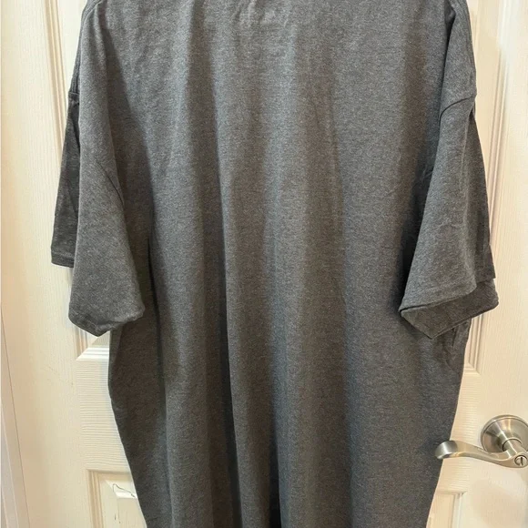 Short sleeve T shirt size XXL - Picture 3 of 3